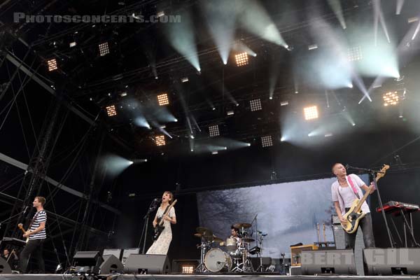 WOLF ALICE - 2018-06-17 - BRETIGNY-SUR-ORGE - Base Aerienne 217 - Main Stage - 